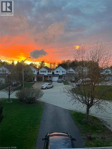 318 Sable Court, Waterloo, ON - Outdoor With View