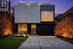 188 MONTCLAIR AVENUE Toronto, ON M5P 1P9