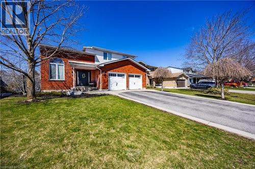 3 Kintyre Court, Caledonia, ON - Outdoor With Facade