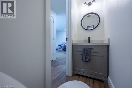 3 Kintyre Court, Caledonia, ON - Indoor Photo Showing Bathroom