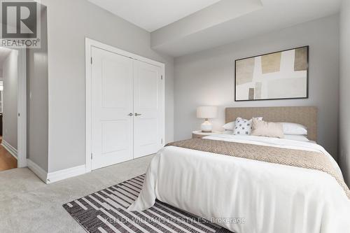 305 - 89 Ridout Street S, London South (South F), ON - Indoor Photo Showing Bedroom