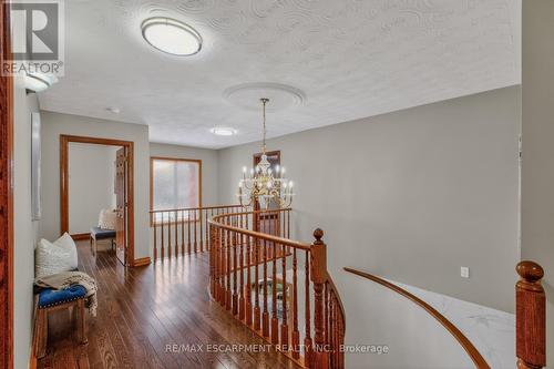 41 Candor Crescent, Hamilton, ON - Indoor Photo Showing Other Room