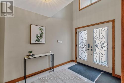 41 Candor Crescent, Hamilton, ON - Indoor Photo Showing Other Room