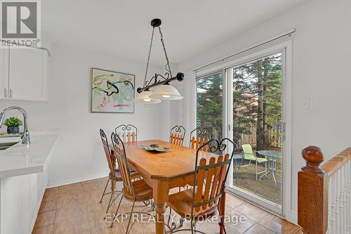 1471 Pickwick Drive, Mississauga, ON - Indoor Photo Showing Dining Room