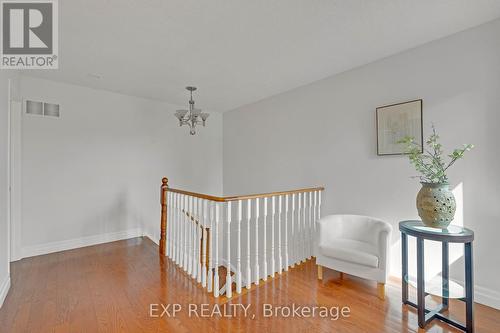 1471 Pickwick Drive, Mississauga, ON - Indoor Photo Showing Other Room