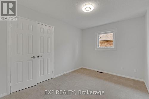 1471 Pickwick Drive, Mississauga, ON - Indoor Photo Showing Other Room