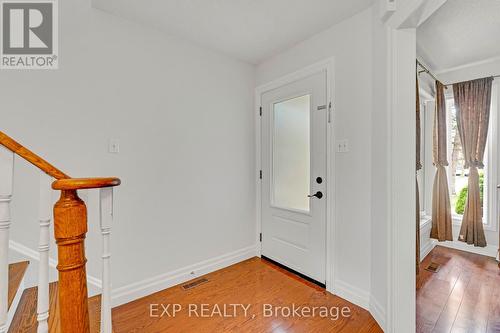 1471 Pickwick Drive, Mississauga, ON - Indoor Photo Showing Other Room