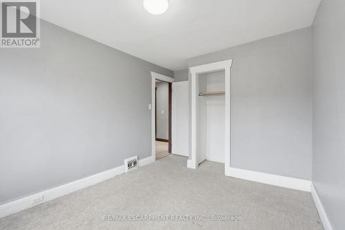 570 Cannon Street E, Hamilton, ON - Indoor Photo Showing Other Room