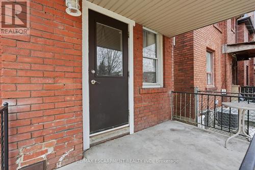 570 Cannon Street E, Hamilton, ON - Outdoor With Exterior