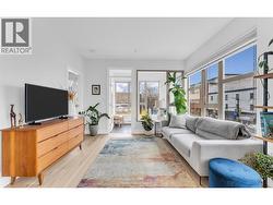 304 205 E 10TH AVENUE  Vancouver, BC V5T 4V6