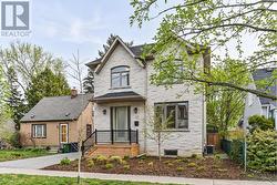 20 WARVET CRESCENT  Toronto, ON M4B 1P3
