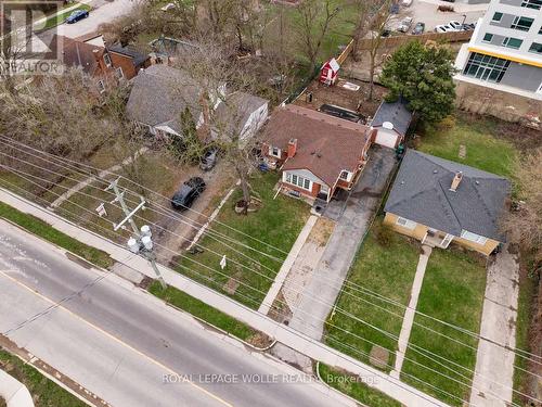 Overhead 289 & 291 Albert - 289 Albert Street, Waterloo, ON - Outdoor