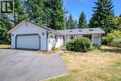 2186 Waveland Rd  Courtenay, BC V9J 1X8