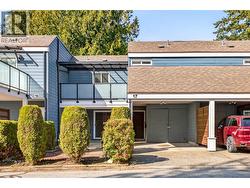 17 2590 AUSTIN AVENUE  Coquitlam, BC V3K 5X4