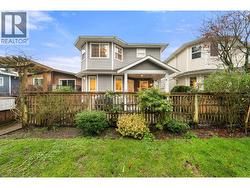 1263 W 16TH STREET  North Vancouver, BC V7P 1R5