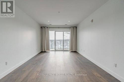 1604 - 50 Grand Avenue S, Cambridge, ON - Indoor Photo Showing Other Room