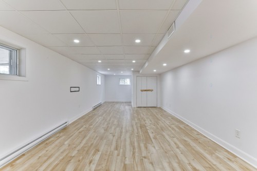 Salle familiale - 345 Rue Louis-Hébert, Mascouche, QC - Indoor Photo Showing Other Room