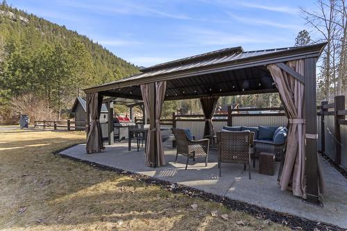 250 Laguna Crescent, Twin Bays, BC - Outdoor With Deck Patio Veranda