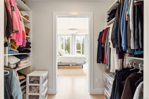 602-1450 Glentana Rd, View Royal, BC - Indoor With Storage