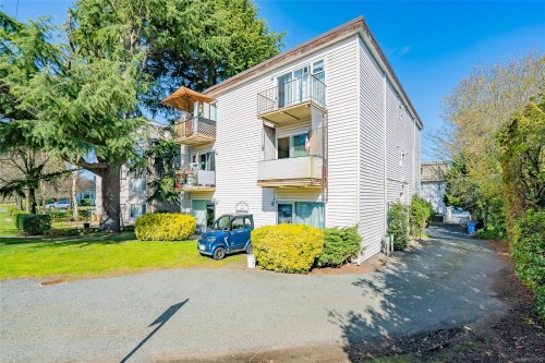 160 Stewart Ave  Nanaimo, BC V9S 4B9