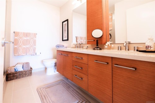 12-38 Front St, Nanaimo, BC 