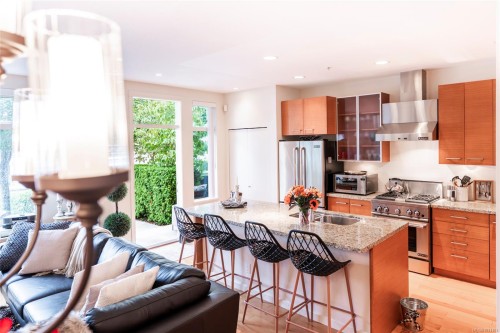 12-38 Front St, Nanaimo, BC 