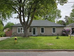 601 Conacher Drive Toronto, ON M2M 3M9