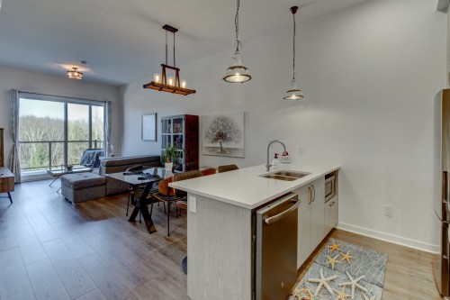 Cuisine - 405-1320 Rue Custine, Saint-Jérôme, QC - Indoor