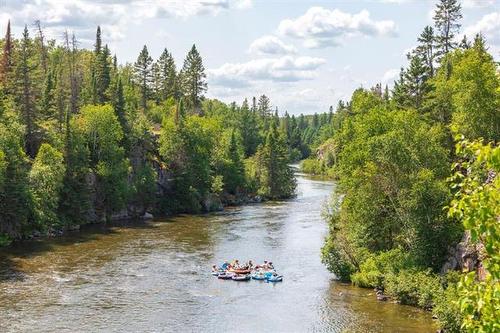 29 Schultz Rd, Pinawa, MB 