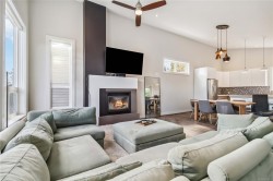 936 Aqua Crt Langford, BC V9B 0N3