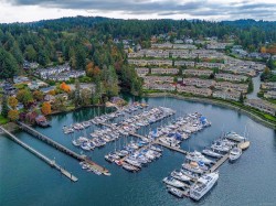 104-6880 Wallace Dr Central Saanich, BC V0S 1A0