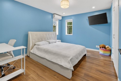 3990 Bow Rd, Saanich, BC 