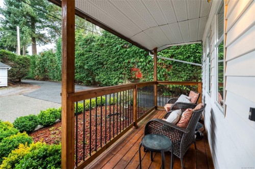 3990 Bow Rd, Saanich, BC 