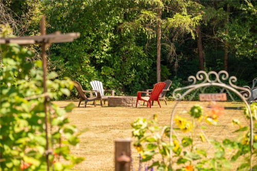 2100 Cedar Rd, Nanaimo, BC 