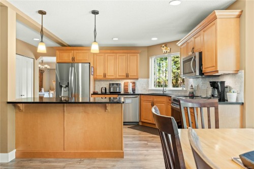 2100 Cedar Rd, Nanaimo, BC 