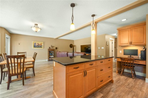 2100 Cedar Rd, Nanaimo, BC 