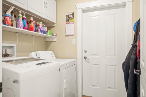 2100 Cedar Rd, Nanaimo, BC 