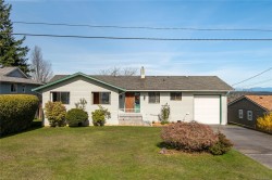 541 Cormorant Rd Campbell River, BC V9W 6C7