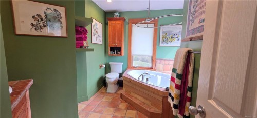 2035 Pace Rd, Nanaimo, BC 