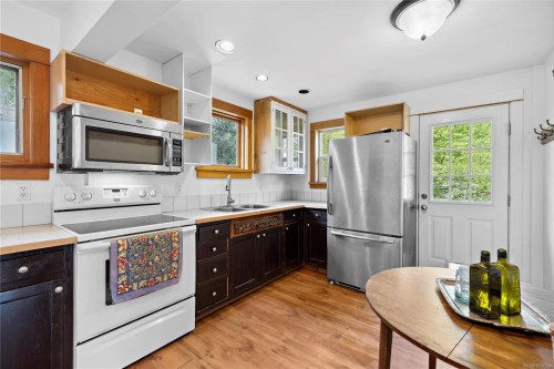 2035 Pace Rd, Nanaimo, BC 