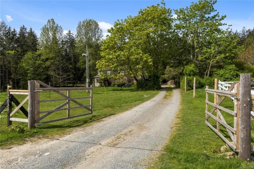 2035 Pace Rd, Nanaimo, BC 