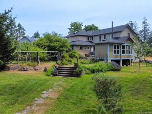 2035 Pace Rd, Nanaimo, BC 