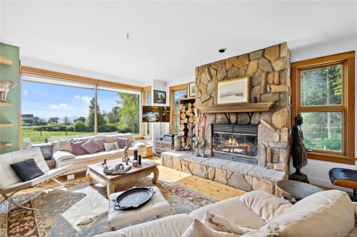 2035 Pace Rd, Nanaimo, BC 