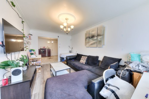 Living Room - 3-7105 12E Avenue, Montréal (Villeray/Saint-Michel/Parc-Extension), QC - Indoor Photo Showing Other Room