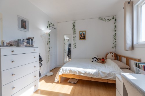 Chambre à coucher - 266 8E Avenue, L'Île-Perrot, QC - Indoor Photo Showing Bedroom
