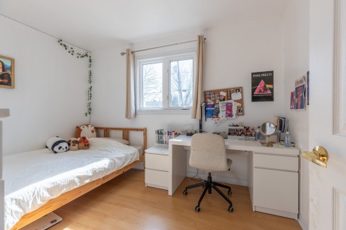 Chambre à coucher - 266 8E Avenue, L'Île-Perrot, QC - Indoor Photo Showing Bedroom