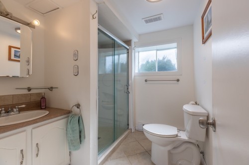 Salle de bains - 266 8E Avenue, L'Île-Perrot, QC - Indoor Photo Showing Bathroom