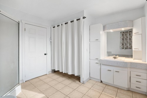 Salle de bains - 1118 Rue Principale, Saint-Amable, QC - Indoor Photo Showing Bathroom