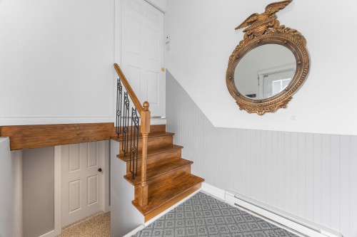 Escalier - 1118 Rue Principale, Saint-Amable, QC - Indoor Photo Showing Other Room