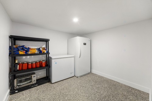 Rangement - 1118 Rue Principale, Saint-Amable, QC - Indoor